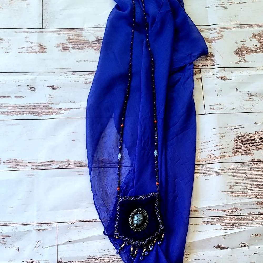 Scarf - Picture 2 of 5
